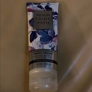 Bath & Body Works Moonlight Path Body Cream - Blue and Purple